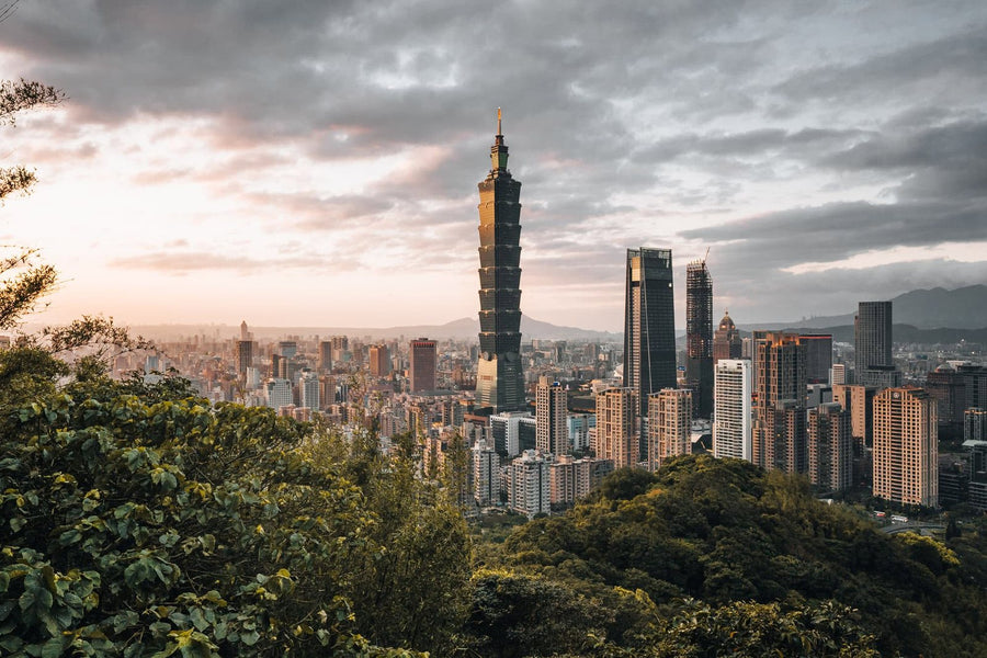 The Taipei skyline with Taipei 101 at sunset, seen from Elephant Mountain, Taiwan